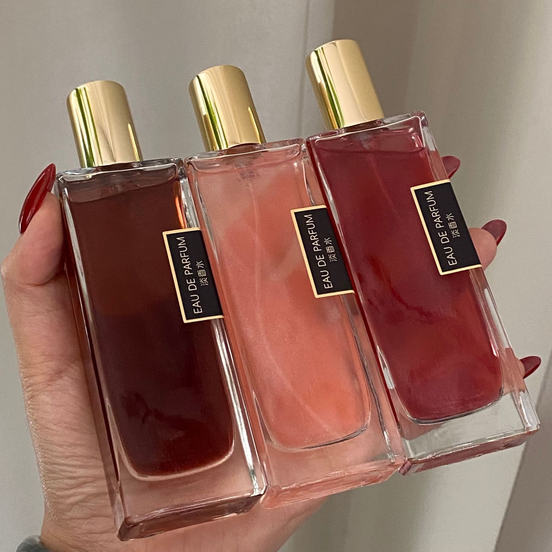 Reversal Paris Women's Eau de  - Perfume Fragrance Paris 评论和价格
